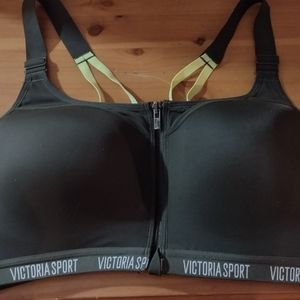VS sports bra